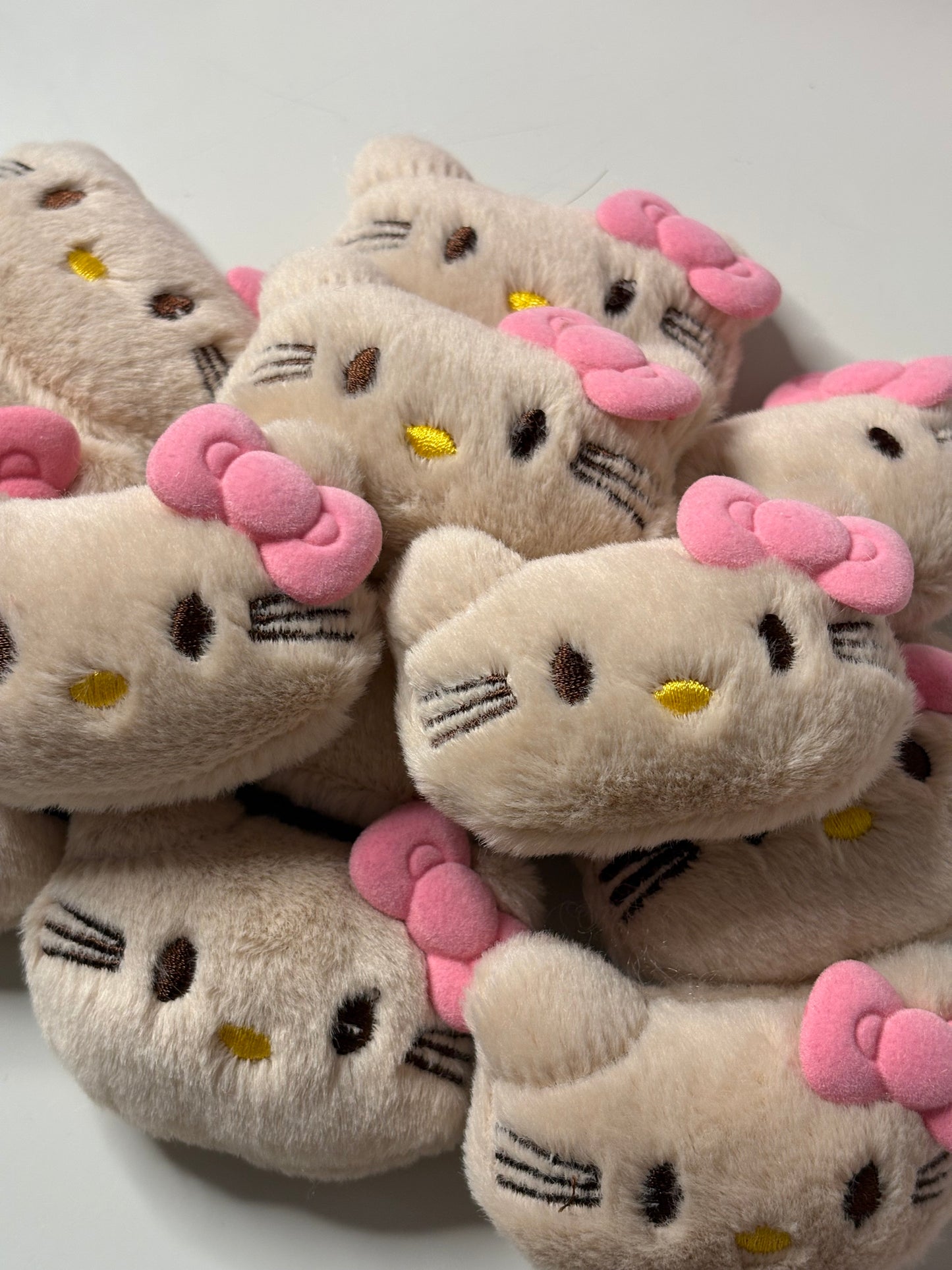 brown fluff hk