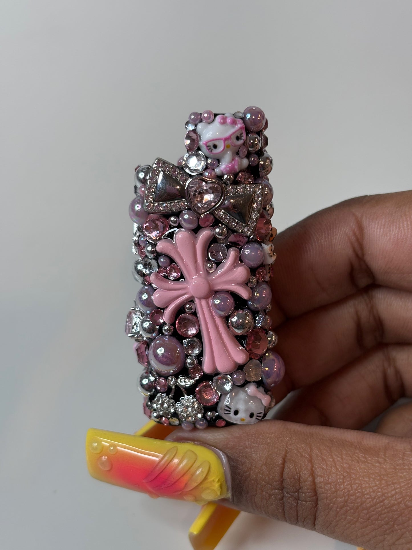 pinky nerd ° ᡣ𐭩 . ° .