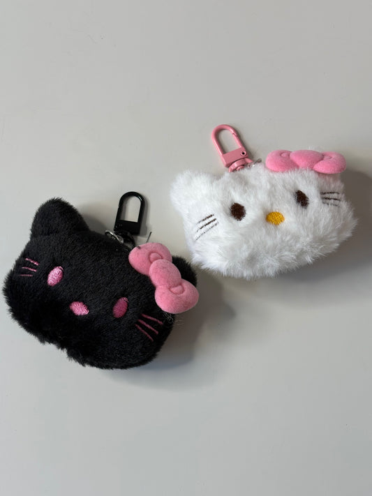 kitty fluff keychain ✧.*