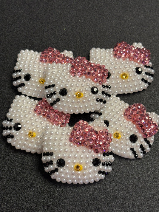 medium pearl kitty