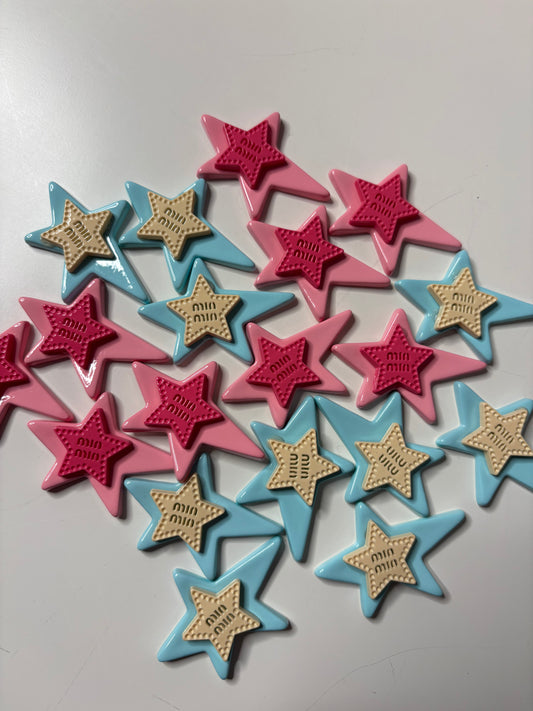 miu starz ✧.*